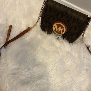 Michael korse crossbody bag